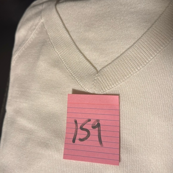 Lucky Brand Women's Cream V-Neck Sweater, Large - Picture 5 of 15